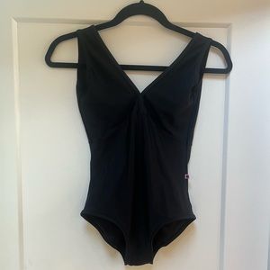 Alicia Yumiko Size Medium